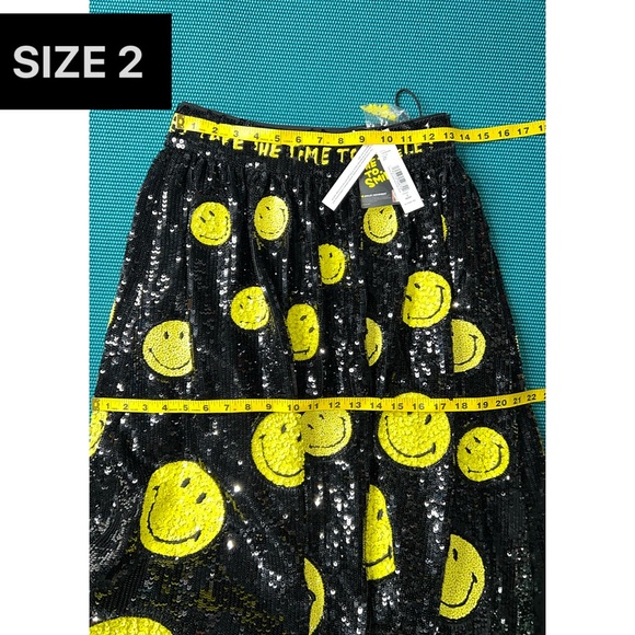 Alice + Olivia Tina Smiley Black Yellow Sequin Embellished Ball Gown Skirt - Picture 11 of 17